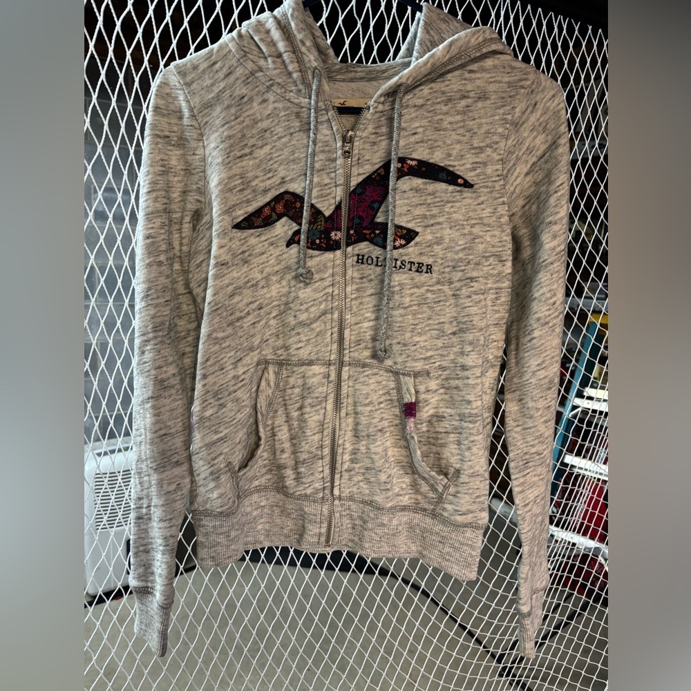🔆2 for $6🔆 Hollister grey zip up hoodie